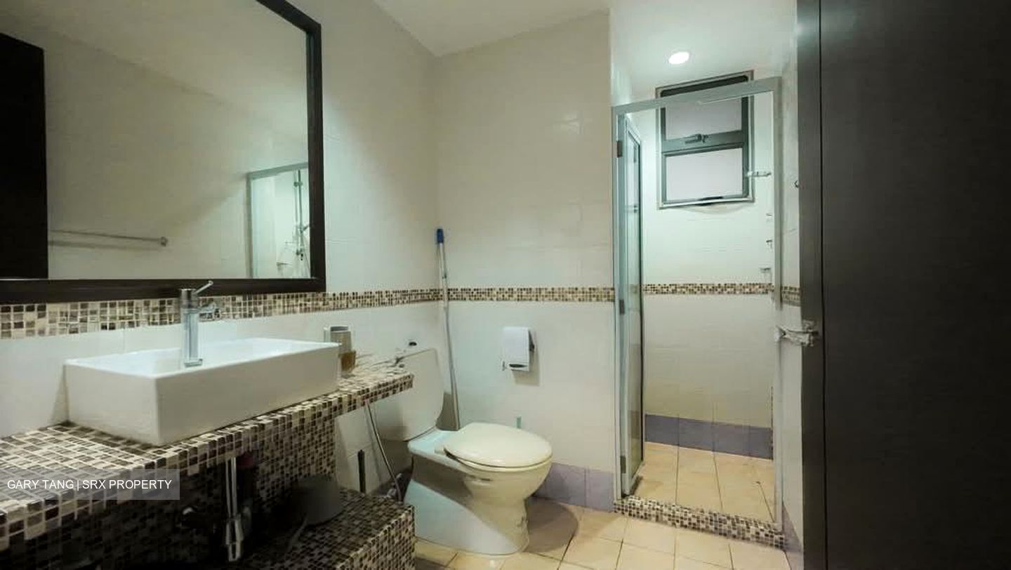 The Florida (D19), Condominium #573379021
